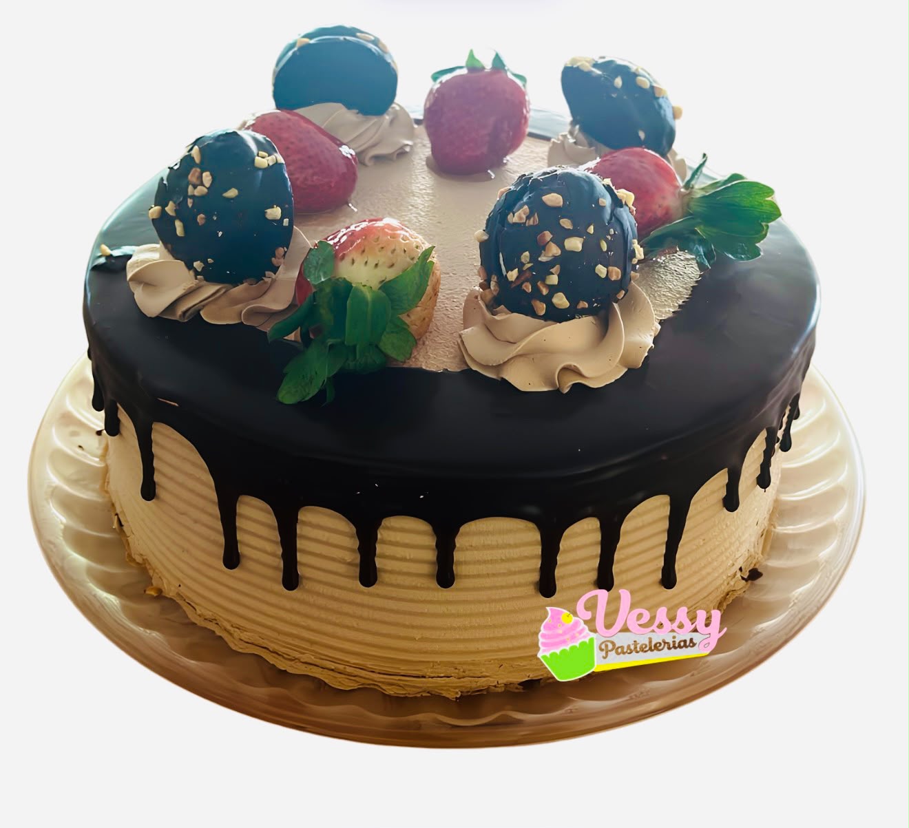 PASTEL TRES LECHES MOKA